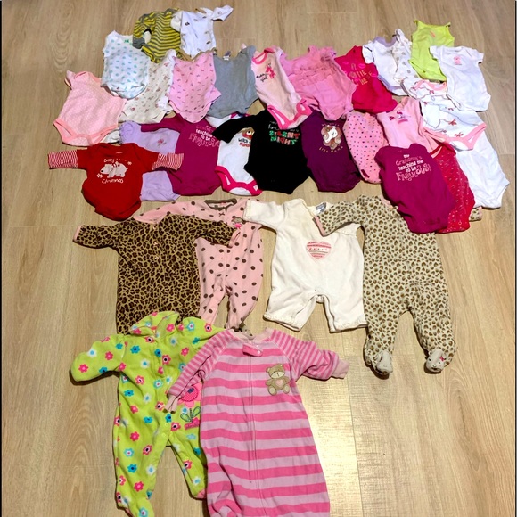 Carter's Other - Baby girls newborn to 3 months bundle